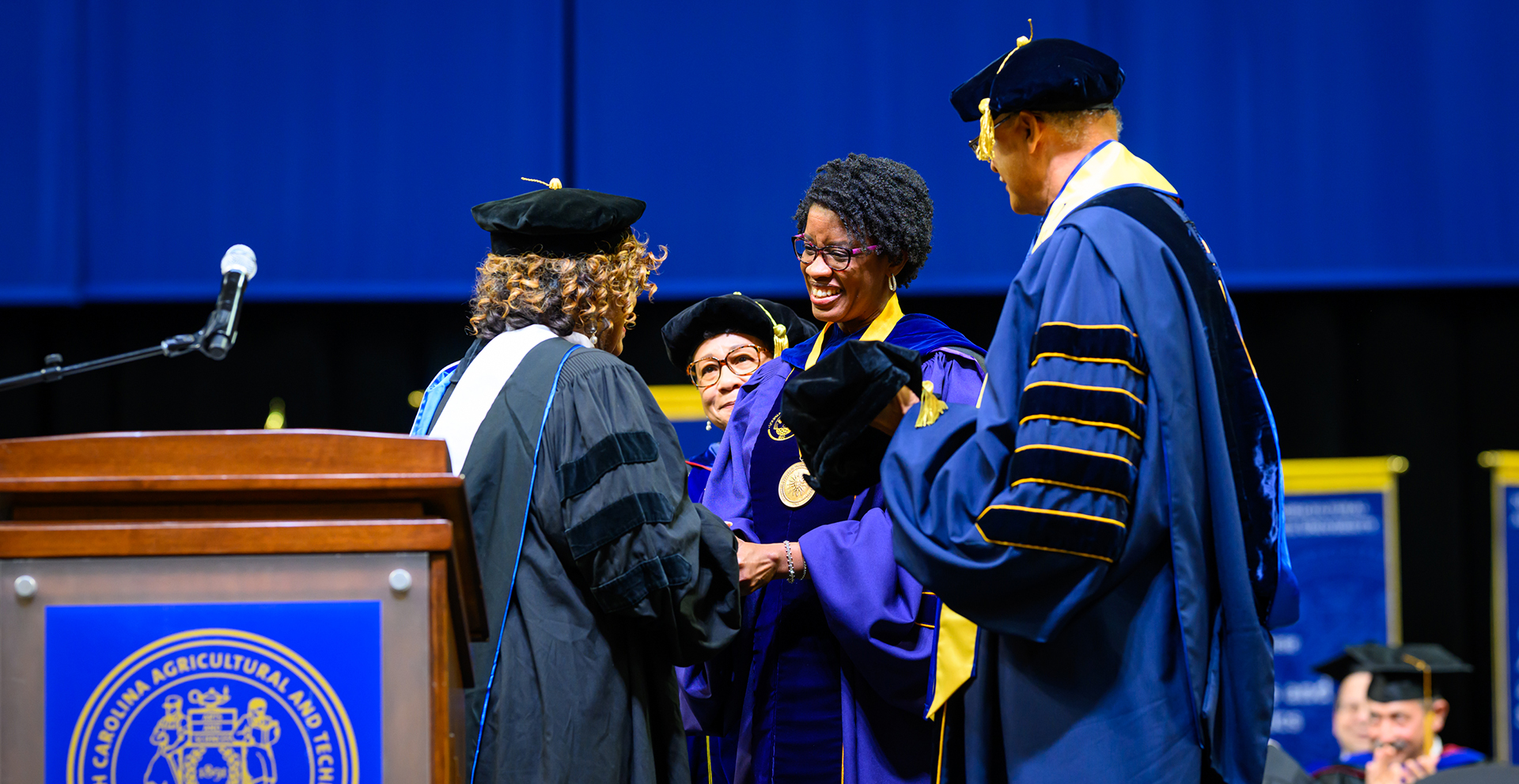 UNC System Honors Fashion Professor Dixon with Teaching Excellence Award